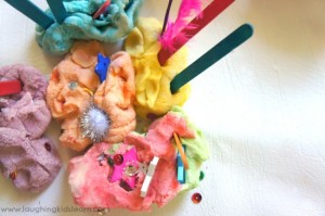 Invitation to play, create and learn