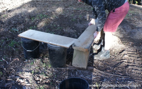 making a temporary mud kitchen at home