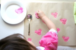 Art and craft activity printing with sponges