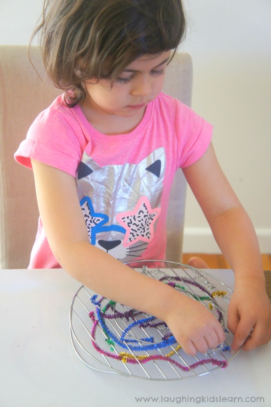 threading-pipe-cleaner-activity