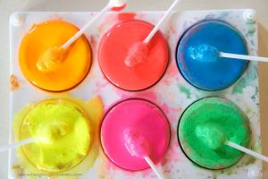 paint pots with cotton q-tips to use for kids to paint with