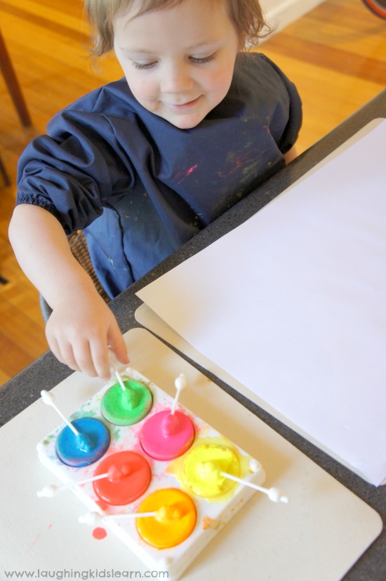 toddler or preschool loves to paint with qtips