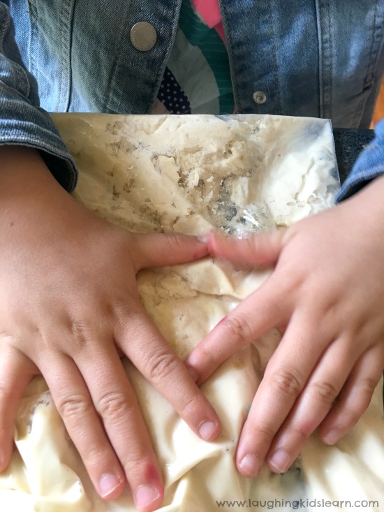 Making bread in a bag with fingers