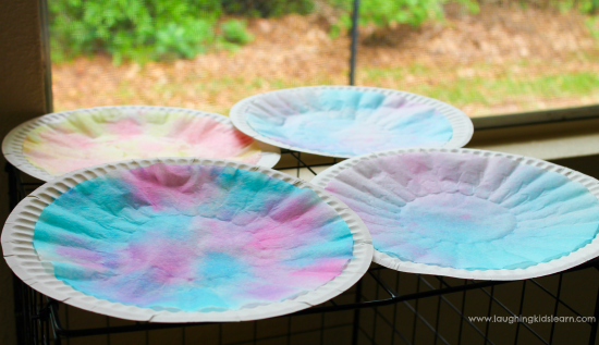 drying coffee filter butterflies look so pretty. 