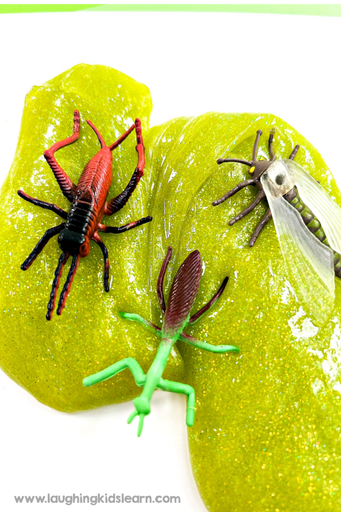 Easy to make slime with crawling pretend bugs and insects